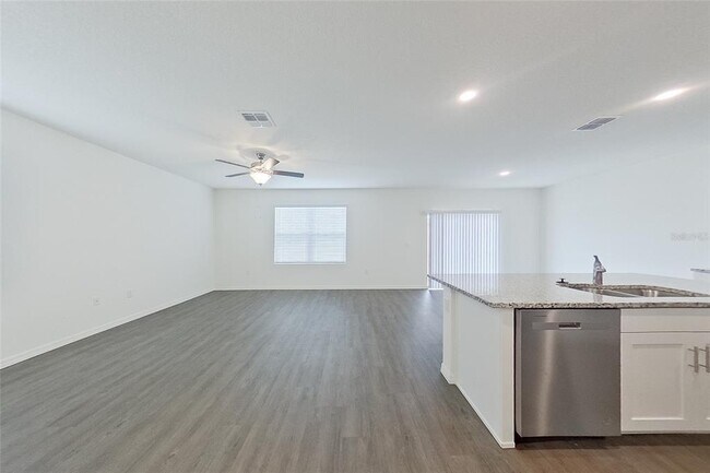 Building Photo - 32020 Katelin Cir