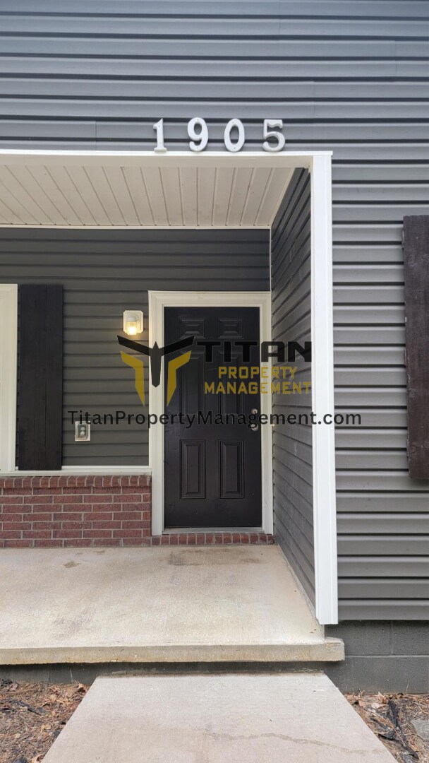 Building Photo - Cute 2 bed/2 bath house