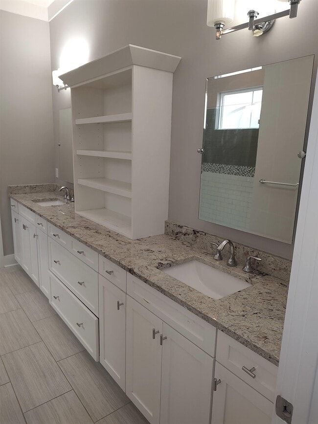 Building Photo - 3549 Esplanade Way