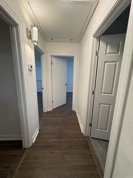 Building Photo - 2117 W 19th St