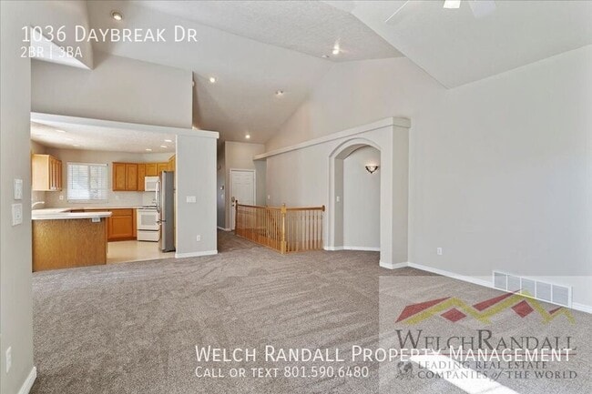 Building Photo - 1036 Daybreak Dr