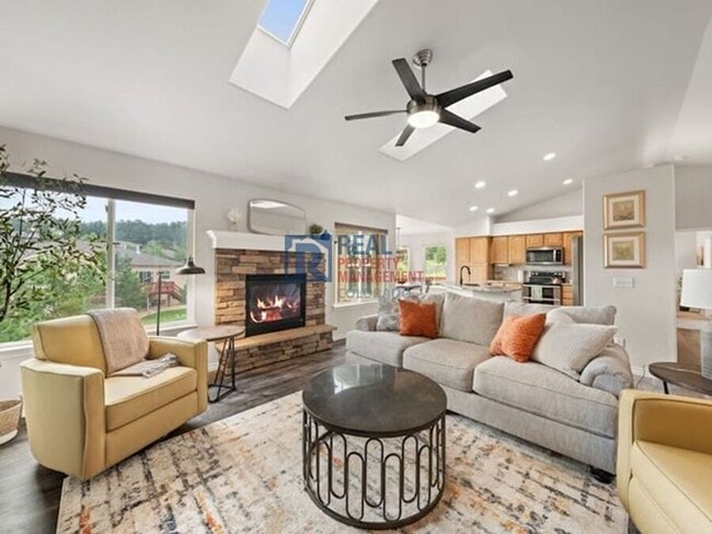 Building Photo - 20231 Melanie Ann Ct