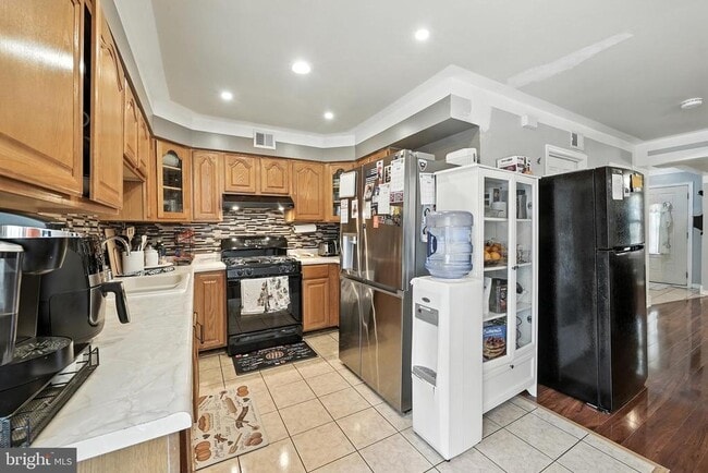 Building Photo - 14727 Bentley Square