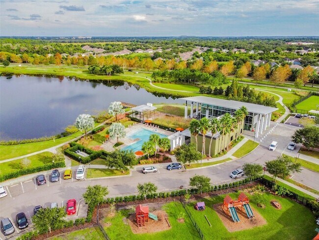 Building Photo - 6396 Roadstead Ct