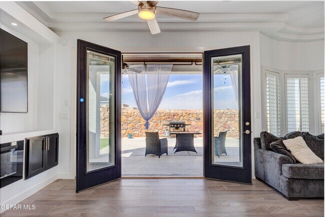 Building Photo - 2809 Tierra Garden Dr