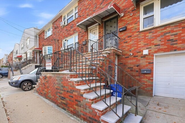 Building Photo - 41 Alan Terrace