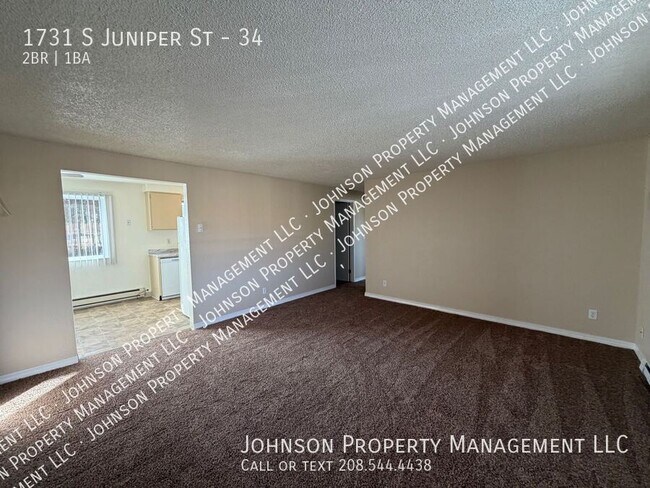 Building Photo - 1731 S Juniper St