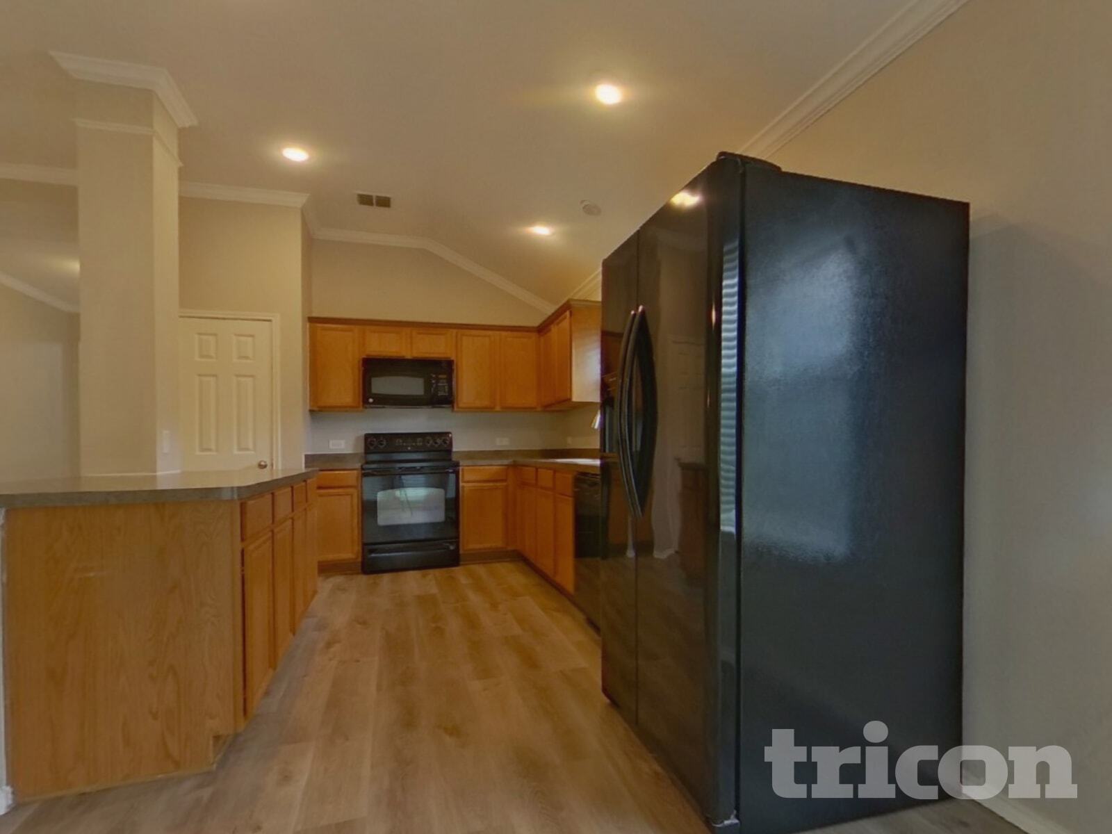 Building Photo - 6141 Tilapia Dr