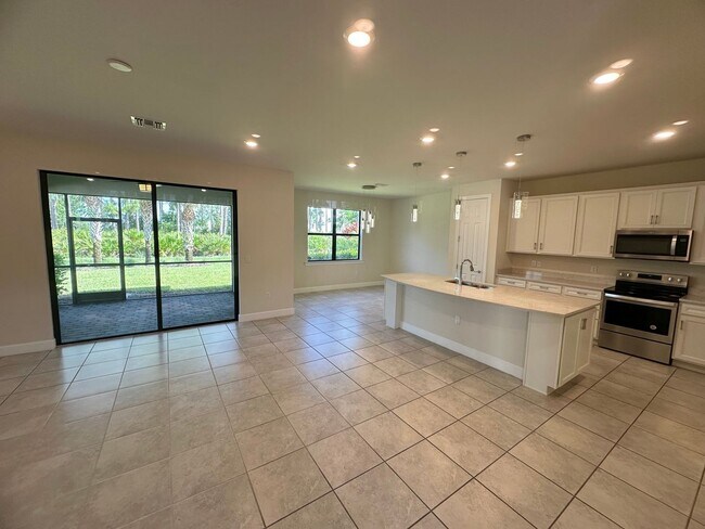 Building Photo - 9074 Bexley Dr