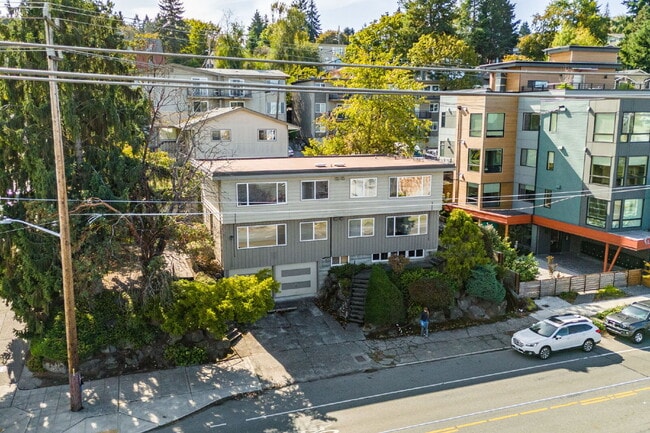 Building Photo - 3471 6th Ave NW