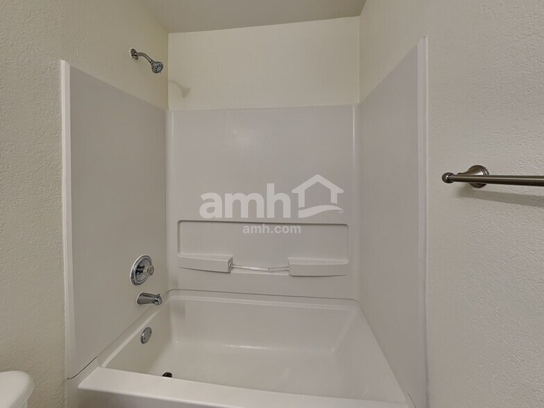 Building Photo - 12218 Mountain Pine