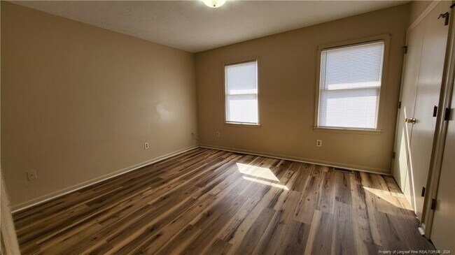 Building Photo - 3703 Cliffridge Dr