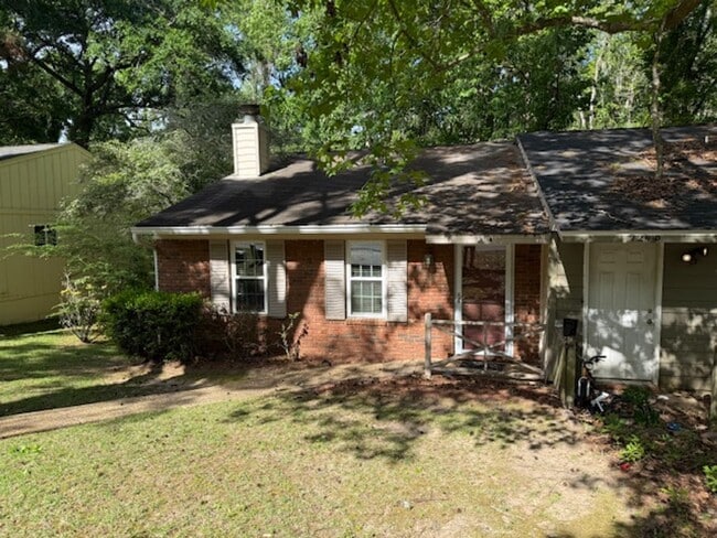 Building Photo - 124 Whetherbine Way W