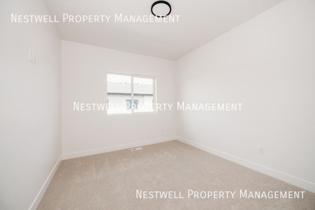 Building Photo - 4321 W 5430 S