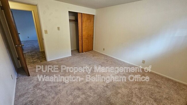 Building Photo - 625 N Garden St