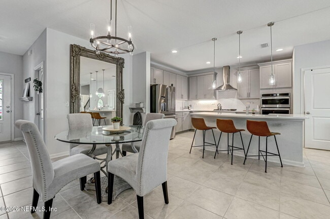 Building Photo - 124 Pine Bluff Dr