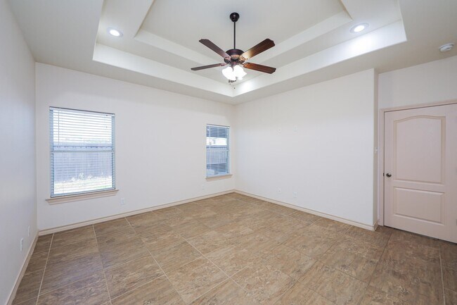 Building Photo - 2306 Leo Reyes Ct