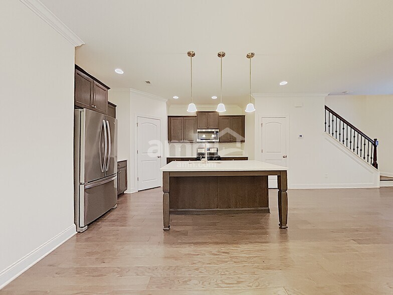 Building Photo - 124 Benjamin Ln