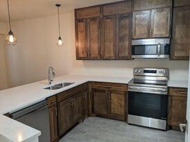 Building Photo - Vineyard Crossing Apartments
