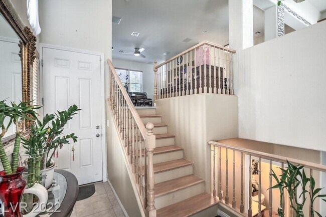 Building Photo - 10563 Longoria Garden St