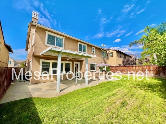 Building Photo - 1774 Wright Pl