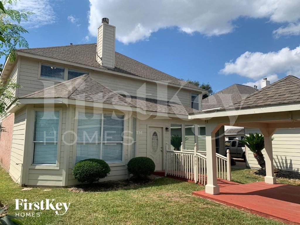 Building Photo - 902 Rock Springs Dr