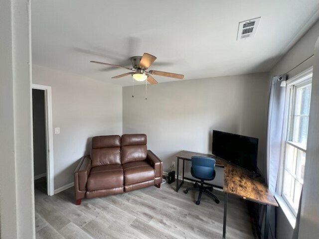 Building Photo - 4622 Old Lantern Way