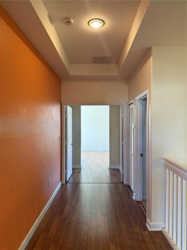 Building Photo - 15030 SW 9th Terrace