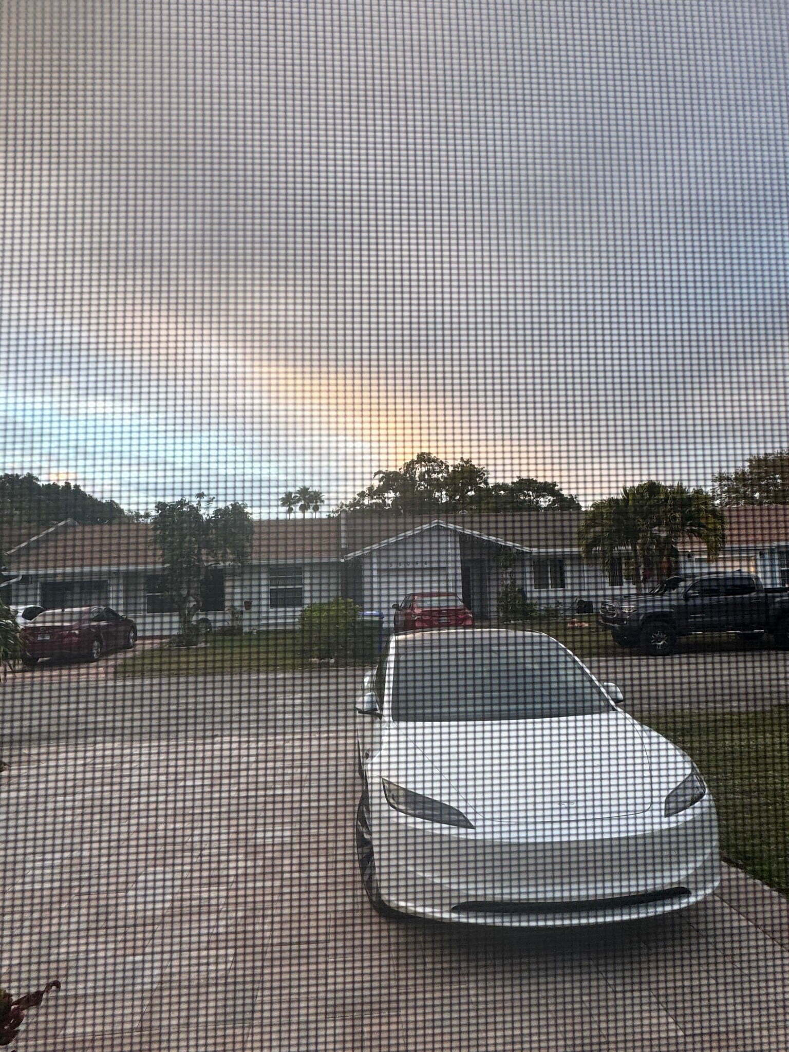 Building Photo - 5482 Lakewood Cir S