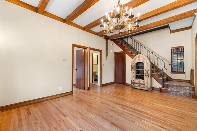 Building Photo - 2314 Palisade Ave