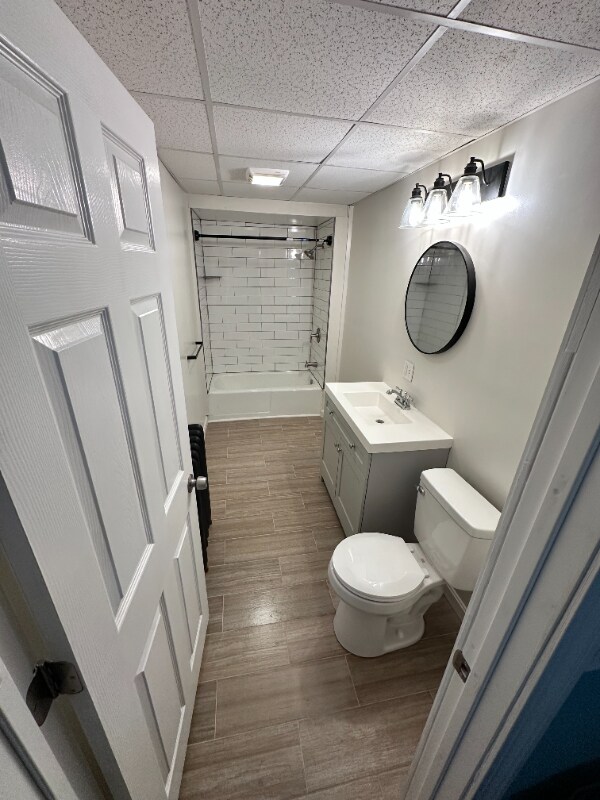 Building Photo - 62 Lakewood St