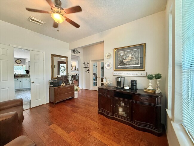 Building Photo - 176 S Holly Laurel Cir