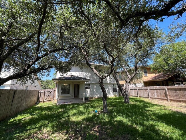 Building Photo - 3830 Castle Rock Cove
