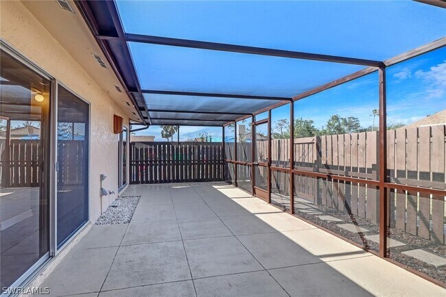 Building Photo - 6310 Royal Woods Dr