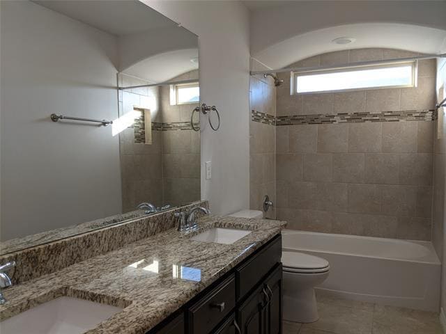 Building Photo - 209 Meadows Dr