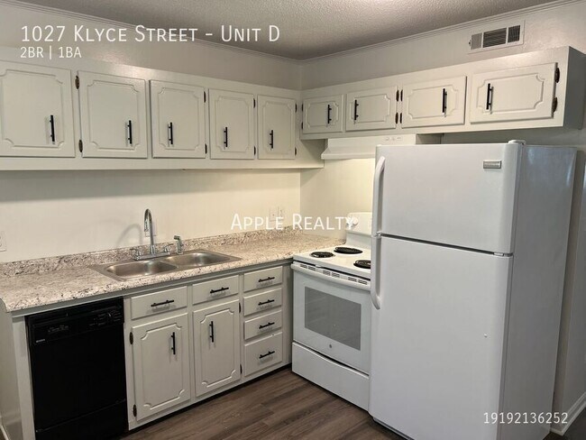 Building Photo - 1027 Klyce St