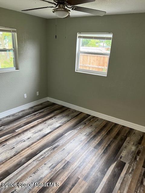 Building Photo - 1716 Ixora Dr W