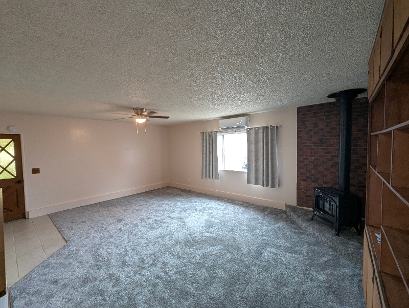 Building Photo - 1052 Thermalito Ave