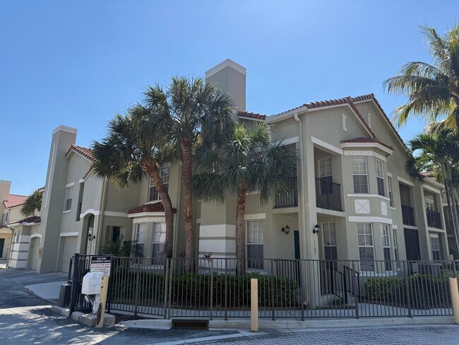 Building Photo - 1106 Belmont Pl