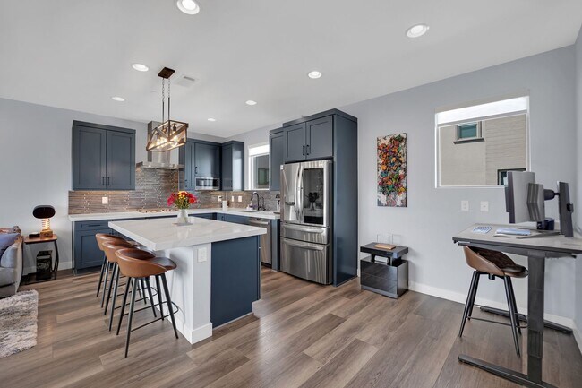 Building Photo - Newer West Summerlin Home With Pool, Spa a...