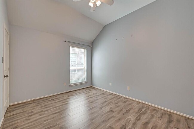 Building Photo - 26243 Crystal Cove Ln