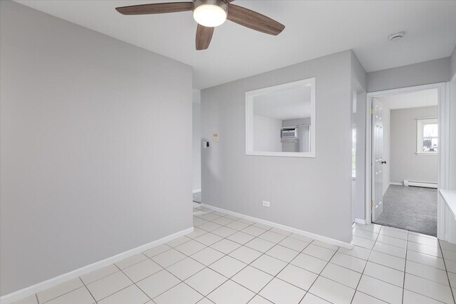 Building Photo - 5740 East Ave