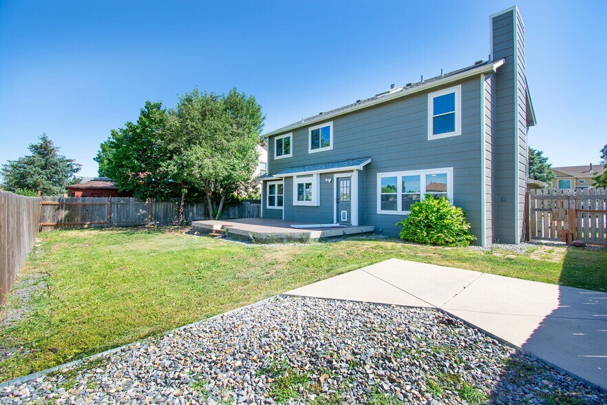 Building Photo - 1276 Canoe Creek Dr N
