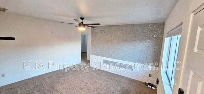 Building Photo - 460 N 1200 W