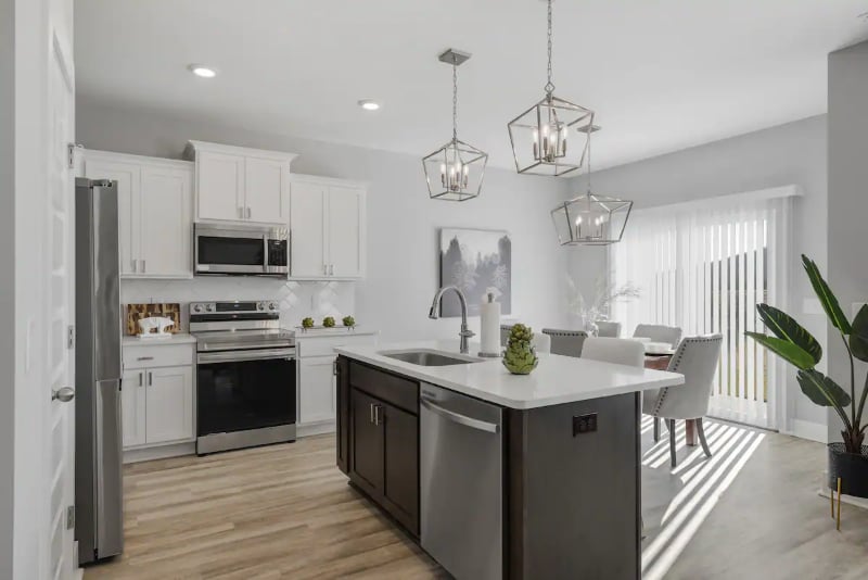 Building Photo - 129 Weller Ln