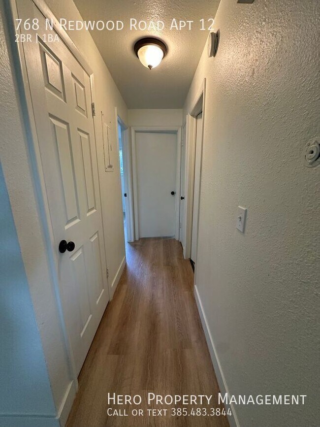 Building Photo - 768 N Redwood Rd