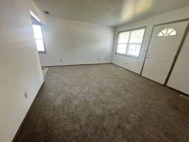 Building Photo - 806A E Jefferson St