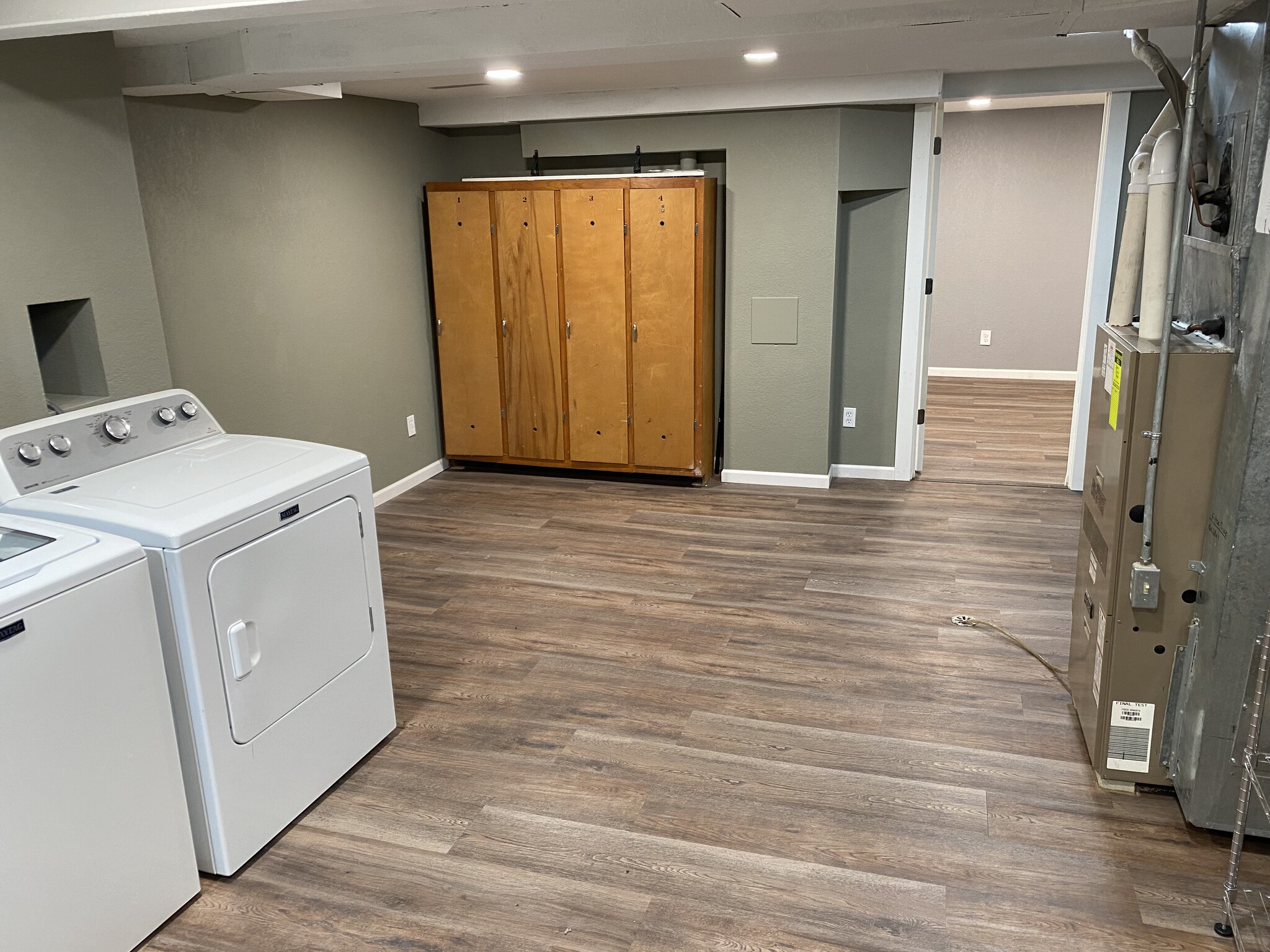 LOCKERS AND FURNACE IN LAUNDRY ROOM - 2909 Sussex Ln