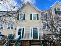 Building Photo - 1116 Village Center Pkwy