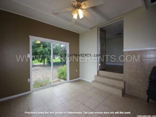 Building Photo - NO DEPOSIT option available for qualified renters!